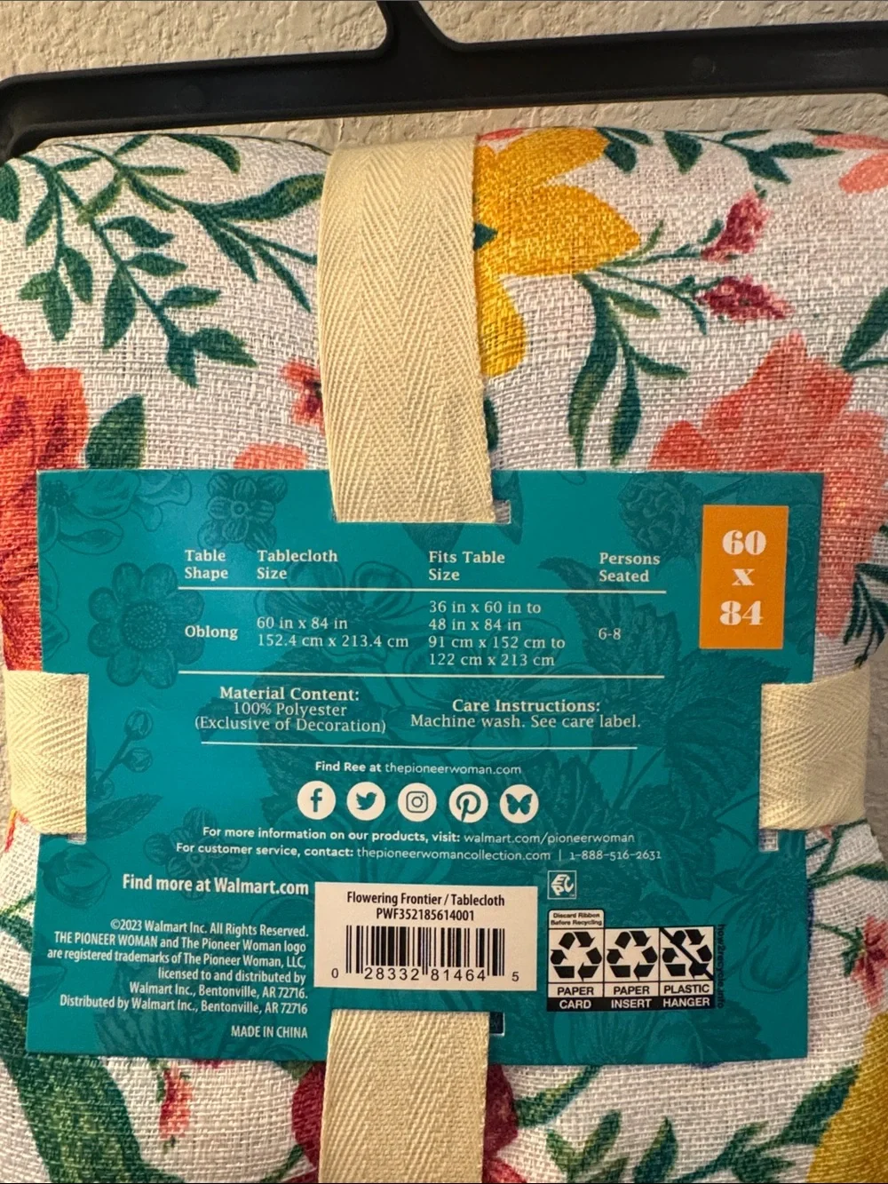 The Pioneer Woman Multi-Color Flowering Tablecloth 60 in Wx84 in L - NWT